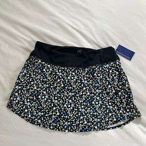 Addison Bay Everyday Skort size large